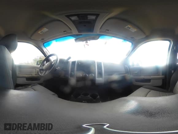 ✅ 2009 Dodge 1500 Laramie • VIN: 1D3HV13T29J505200 • Lot: 43054843. Wystawiony na IAAI z przebiegiem 133 089 mil. Bezpłatny archiwum sprzedaży aukcyjnych z USA i szczegółowy raport historii pojazdu na DreamBid. Zdjęcie 19.