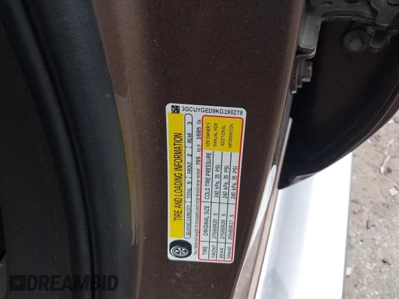 ✅ 2019 Chevrolet Silverado 1500 LTZ • VIN: 3GCUYGED9KG190278 • Lot: 42310625. Wystawiony na IAAI z przebiegiem 71 533 mil. Bezpłatny archiwum sprzedaży aukcyjnych z USA i szczegółowy raport historii pojazdu na DreamBid. Zdjęcie 9.