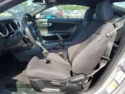 ✅ 2020 Ford Mustang EcoBoost • VIN: 1FA6P8TH4L5191456 • Lot: 66498395. Wystawiony na Copart z przebiegiem 39 476 mil. Bezpłatny archiwum sprzedaży aukcyjnych z USA i szczegółowy raport historii pojazdu na DreamBid. Zdjęcie 7.