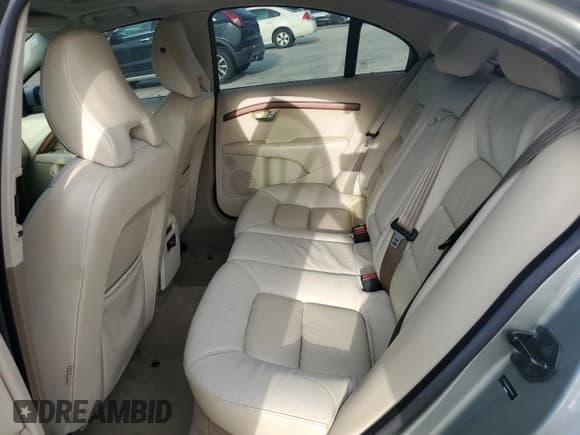 ✅ 2008 Volvo S80 3.2L • VIN: YV1AS982881072914 • Лот: 84641395. Опубликован ранее на Copart с пробегом 72 726 миль. Бесплатный доступ к архиву аукционных продаж из США и подробный отчёт об истории автомобиля на DreamBid. Изображение 10.