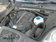 ✅ 2015 Porsche Macan Turbo • VIN: WP1AF2A57FLB96758 • Lot: 41585014. Listed on IAAI with 129,886 mi. Free auction sales archive from the USA and detailed vehicle history report at DreamBid. Image 19.