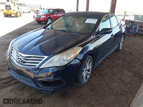 ✅ 2013 Hyundai Azera • VIN: KMHFG4JG3DA221676 • Lot: 42640884. Listed on IAAI with 212,216 mi. Free auction sales archive from the USA and detailed vehicle history report at DreamBid. Image 2.