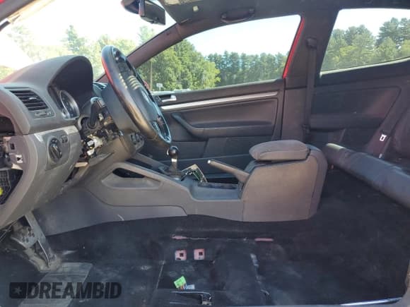 ✅ 2008 Volkswagen R32 • VIN: WVWKC71K98W210596 • Lot: 70853295. Listed on Copart with Not provided. Free auction sales archive from the USA and detailed vehicle history report at DreamBid. Image 7.