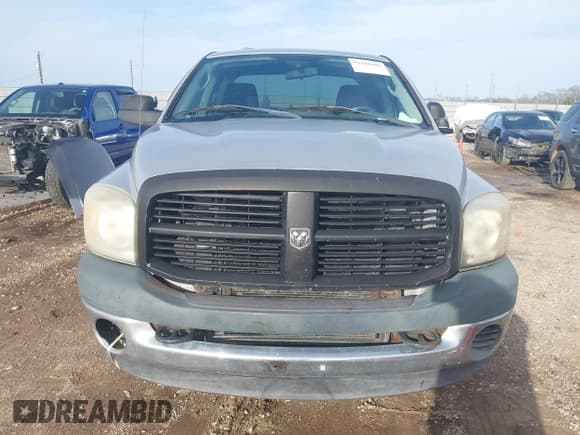 ✅ 2008 Dodge 2500 ST • VIN: 3D7KR28A18G229873 • Лот: 41544103. Опубликован ранее на IAAI с пробегом 425 350 миль. Бесплатный доступ к архиву аукционных продаж из США и подробный отчёт об истории автомобиля на DreamBid. Изображение 12.