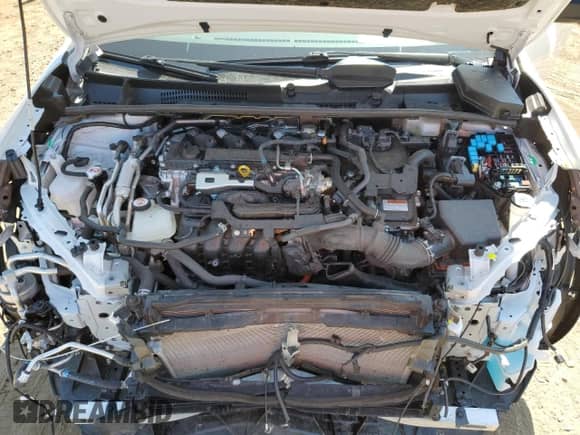 2024 Toyota Prius SE z VIN JTDACACU2R3017135, wystawiony jako Copart lot #68220315 z przebiegiem 16 476 mil mil oraz Szkoda całkowita • Salvage title. Historia ofert i sprzedaży dostępna na DreamBid. Obrazek 11.