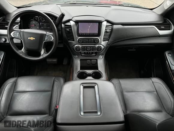 ✅ 2015 Chevrolet Suburban LT • VIN: 1GNSKJKC0FR179233 • Lot: 83858054. Wystawiony na Copart z przebiegiem 163 642 mil. Bezpłatny archiwum sprzedaży aukcyjnych z USA i szczegółowy raport historii pojazdu na DreamBid. Zdjęcie 9.