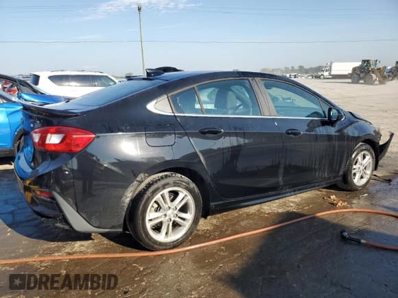 ✅ 2017 Chevrolet Cruze LT • VIN: 1G1BE5SM7H7230671 • Lot: 64730613. Listed on Copart with 109,570 mi. Free auction sales archive from the USA and detailed vehicle history report at DreamBid. Image 3.