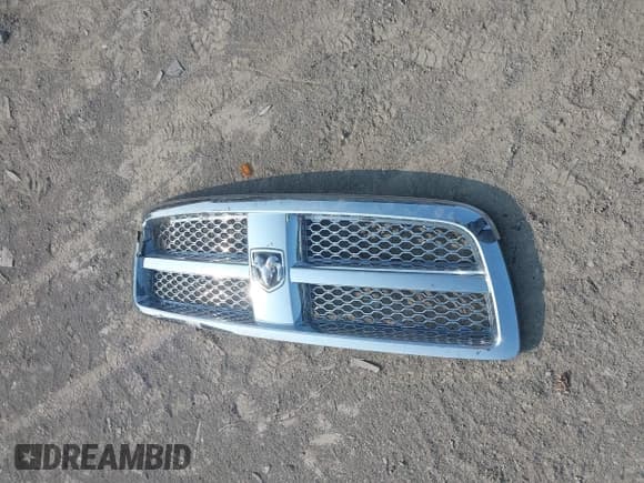 ✅ 2009 Dodge 1500 SLT • VIN: 1D3HV13T39S723883 • Lot: 42357664. Wystawiony na IAAI z przebiegiem 159 185 mil. Bezpłatny archiwum sprzedaży aukcyjnych z USA i szczegółowy raport historii pojazdu na DreamBid. Zdjęcie 12.