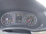 ✅ 2014 Volkswagen Passat S • VIN: 1VWAT7A30EC052390 • Lot: 43231624. Wystawiony na IAAI z przebiegiem 106 029 mil. Bezpłatny archiwum sprzedaży aukcyjnych z USA i szczegółowy raport historii pojazdu na DreamBid. Zdjęcie 7.