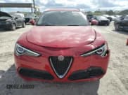 ✅ 2021 Alfa Romeo Stelvio • VIN: ZASPAJAN4M7C99993 • Lot: 86439095. Wystawiony na Copart z przebiegiem 17 755 mil. Bezpłatny archiwum sprzedaży aukcyjnych z USA i szczegółowy raport historii pojazdu na DreamBid. Zdjęcie 5.