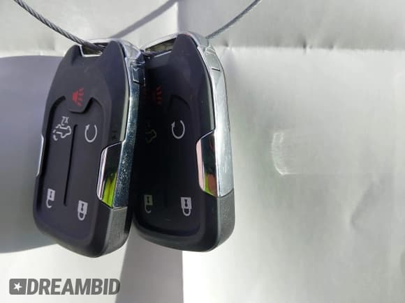 ✅ 2021 Chevrolet Silverado 1500 RST • VIN: 1GCUYEED1MZ130471 • Lot: 43109120. Wystawiony na IAAI z przebiegiem 80 336 mil. Bezpłatny archiwum sprzedaży aukcyjnych z USA i szczegółowy raport historii pojazdu na DreamBid. Zdjęcie 11.