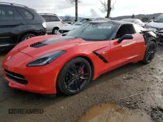 ✅ 2015 Chevrolet Corvette 3LT • VIN: 1G1YF2D79F5103863 • Lot: 47881365. Wystawiony na Copart z przebiegiem 46 411 mil. Bezpłatny archiwum sprzedaży aukcyjnych z USA i szczegółowy raport historii pojazdu na DreamBid. Zdjęcie 1.