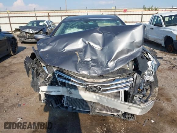 ✅ 2013 Hyundai Azera • VIN: KMHFG4JG3DA323902 • Lot: 43229686. Listed on IAAI with 128,845 mi. Free auction sales archive from the USA and detailed vehicle history report at DreamBid. Image 12.