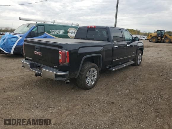 ✅ 2018 GMC Sierra 1500 SLT • VIN: 3GTU2NEC4JG251905 • Лот: 82534485. Опубликован ранее на Copart с пробегом 85 636 миль. Бесплатный доступ к архиву аукционных продаж из США и подробный отчёт об истории автомобиля на DreamBid. Изображение 3.