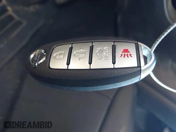 ✅ 2017 Nissan Altima SR • VIN: 1N4AL3AP6HC229016 • Lot: 43636015. Wystawiony na IAAI z przebiegiem 124 650 mil. Bezpłatny archiwum sprzedaży aukcyjnych z USA i szczegółowy raport historii pojazdu na DreamBid. Zdjęcie 11.