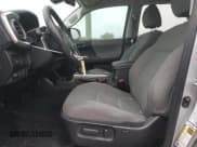 ✅ 2021 Toyota Tacoma TRD Off Road • VIN: 5TFAZ5CNXMX109934 • Lot: 92274625. Listed on Copart with 51,644 mi. Free auction sales archive from the USA and detailed vehicle history report at DreamBid. Image 7.