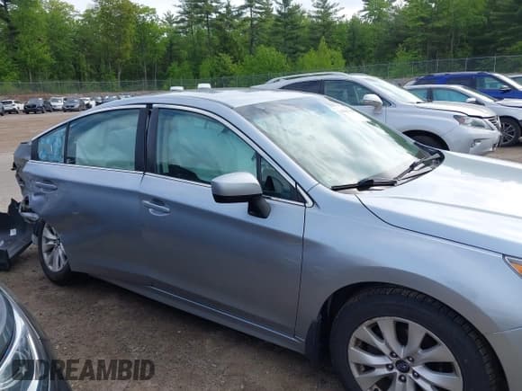 ✅ 2015 Subaru Legacy Premium • VIN: 4S3BNAC65F3070679 • Lot: 42367904. Listed on IAAI with 235,739 mi. Free auction sales archive from the USA and detailed vehicle history report at DreamBid. Image 13.