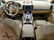 ✅ 2012 Porsche Cayenne S • VIN: WP1AB2A28CLA41231 • Lot: 54490775. Listed on Copart with 124,385 mi. Free auction sales archive from the USA and detailed vehicle history report at DreamBid. Image 8.