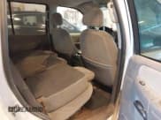 ✅ 2005 Ford Explorer XLT • VIN: 1FMZU73K25UB25644 • Лот: 42486050. Опубликован ранее на IAAI с пробегом 203 325 миль. Бесплатный доступ к архиву аукционных продаж из США и подробный отчёт об истории автомобиля на DreamBid. Изображение 8.