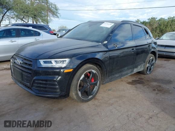 ✅ 2019 Audi SQ5 Premium Plus • VIN: WA1B4AFYXK2027174 • Lot: 43736396. Listed on IAAI with 78,240 mi. Free auction sales archive from the USA and detailed vehicle history report at DreamBid. Image 2.