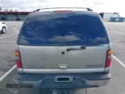 ✅ 2002 Chevrolet Suburban LT • VIN: 1GNEC16T72J208353 • Lot: 43719243. Listed on IAAI with 251,167 mi. Free auction sales archive from the USA and detailed vehicle history report at DreamBid. Image 16.