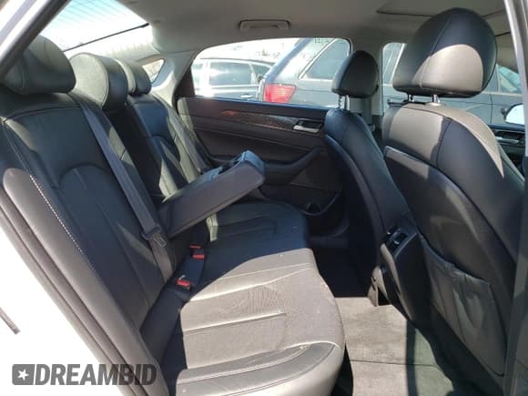 ✅ 2018 Hyundai Sonata Limited • VIN: 5NPE34AF5JH601738 • Lot: 46524783. Listed on Copart with 42,608 mi. Free auction sales archive from the USA and detailed vehicle history report at DreamBid. Image 10.