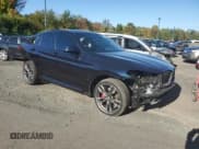 ✅ 2021 BMW X4 M40i • VIN: 5UX2V5C05M9H59295 • Lot: 71312963. Wystawiony na Copart z przebiegiem 31 050 mil. Bezpłatny archiwum sprzedaży aukcyjnych z USA i szczegółowy raport historii pojazdu na DreamBid. Zdjęcie 4.