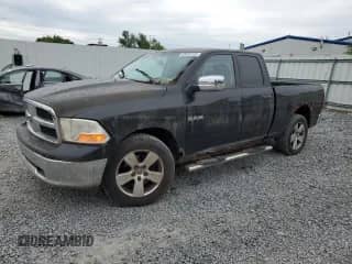 2010 Dodge 1500 ST с VIN 1D7RV1GP5AS102505, выставлен на аукционе Copart как лот 62603165 с пробегом 127 605 миль миль и Чистый • Clean title. История ставок и продаж доступна на DreamBid. Изображение 1.