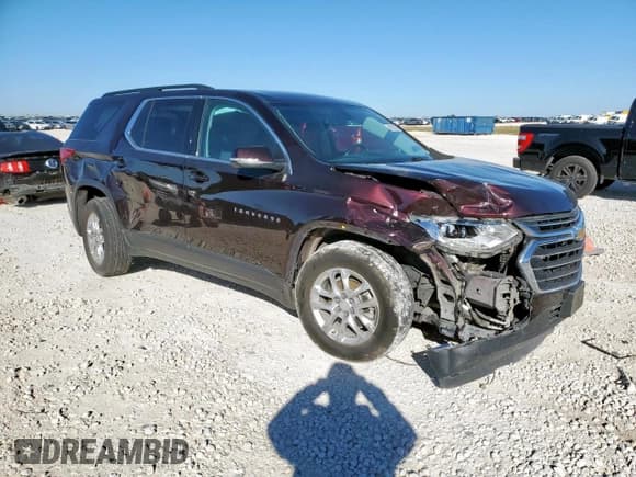 ✅ 2021 Chevrolet Traverse LT Cloth • VIN: 1GNERGKW0MJ113489 • Lot: 90243575. Listed on Copart with 209,753 mi. Free auction sales archive from the USA and detailed vehicle history report at DreamBid. Image 4.
