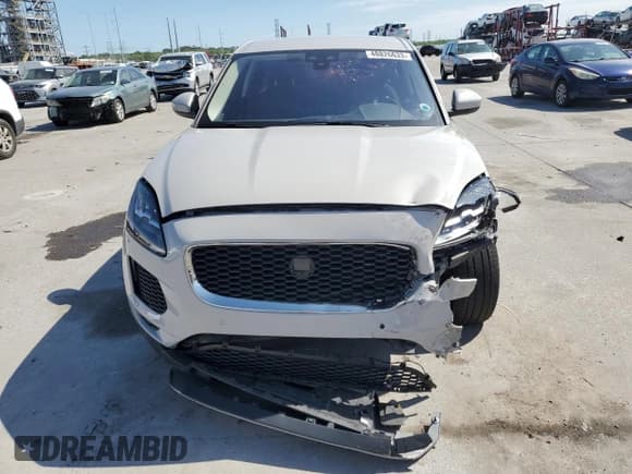 ✅ 2018 Jaguar E-Pace S • VIN: SADFJ2FX0J1Z30102 • Lot: 48826633. Wystawiony na Copart z przebiegiem 27 373 mil. Bezpłatny archiwum sprzedaży aukcyjnych z USA i szczegółowy raport historii pojazdu na DreamBid. Zdjęcie 5.