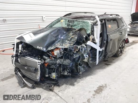 ✅ 2023 Kia Sportage X-Line • VIN: KNDPYDAH5P7114113 • Lot: 41346065. Listed on IAAI with 5,625 mi. Free auction sales archive from the USA and detailed vehicle history report at DreamBid. Image 2.