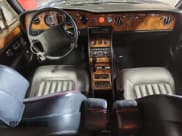 ✅ 1993 Bentley Brooklands • VIN: SCBZE02D5PCX46397 • Lot: 80643295. Listed on Copart with 46,655 mi. Free auction sales archive from the USA and detailed vehicle history report at DreamBid. Image 8.