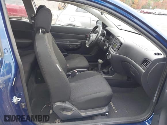 ✅ 2009 Hyundai Accent GS • VIN: KMHCM36C19U125935 • Лот: 40679100. Опубликован ранее на IAAI с пробегом 86 026 миль. Бесплатный доступ к архиву аукционных продаж из США и подробный отчёт об истории автомобиля на DreamBid. Изображение 5.