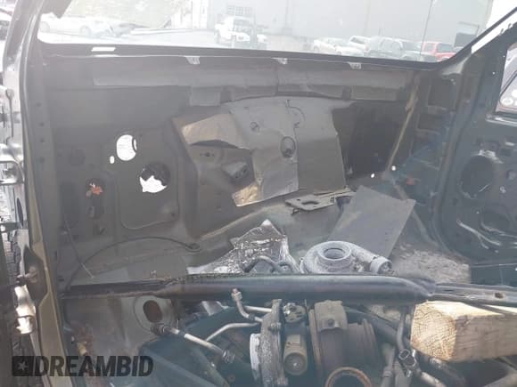 ✅ 2005 Ford Excursion Eddie Bauer • VIN: 1FMSU45P05ED43696 • Lot: 41674430. Listed on IAAI with Not provided. Free auction sales archive from the USA and detailed vehicle history report at DreamBid. Image 14.