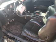 ✅ 2010 Dodge Challenger SRT-8 • VIN: 2B3CJ7DW7AH114092 • Lot: 82651014. Wystawiony na Copart z przebiegiem 78 919 mil. Bezpłatny archiwum sprzedaży aukcyjnych z USA i szczegółowy raport historii pojazdu na DreamBid. Zdjęcie 7.