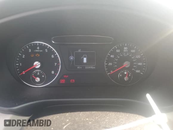 ✅ 2016 Kia Sorento LX • VIN: 5XYPGDA32GG020152 • Lot: 66121785. Wystawiony na Copart z przebiegiem 222 970 mil. Bezpłatny archiwum sprzedaży aukcyjnych z USA i szczegółowy raport historii pojazdu na DreamBid. Zdjęcie 9.