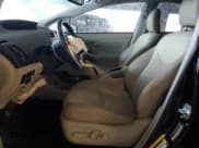 ✅ 2014 Toyota Prius Four • VIN: JTDKN3DU2E1753958 • Lot: 91245405. Wystawiony na Copart z przebiegiem 113 266 mil. Bezpłatny archiwum sprzedaży aukcyjnych z USA i szczegółowy raport historii pojazdu na DreamBid. Zdjęcie 7.