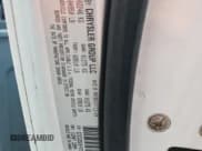 ✅ 2015 Dodge Challenger SXT Plus • VIN: 2C3CDZBG9FH723998 • Lot: 81340545. Wystawiony na Copart z przebiegiem 165 647 mil. Bezpłatny archiwum sprzedaży aukcyjnych z USA i szczegółowy raport historii pojazdu na DreamBid. Zdjęcie 12.