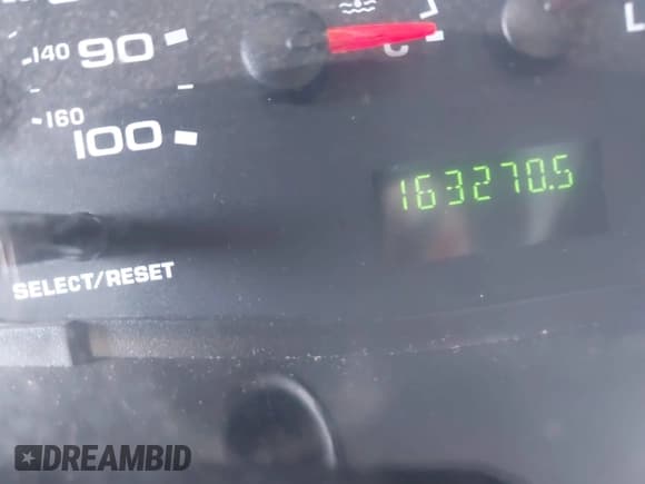 ✅ 2008 Ford Econoline Cargo Commercial • VIN: 1FTNE24W98DA60204 • Lot: 42508766. Listed on IAAI with 163,270 mi. Free auction sales archive from the USA and detailed vehicle history report at DreamBid. Image 16.