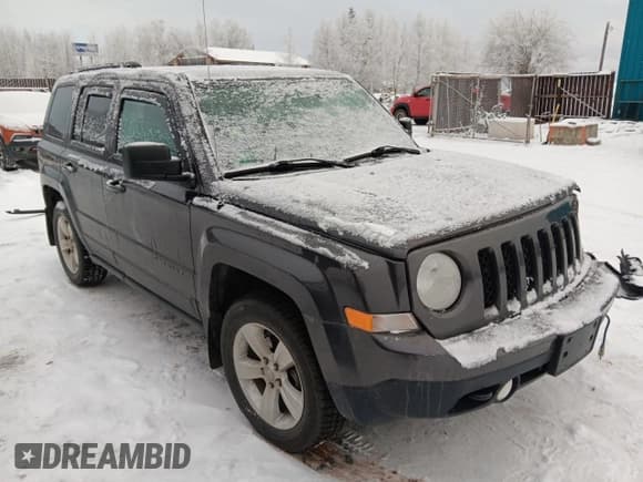 ✅ 2017 Jeep Patriot Sport • VIN: 1C4NJRBB8HD179866 • Лот: 91039005. Опубликован ранее на Copart с пробегом 84 058 миль. Бесплатный доступ к архиву аукционных продаж из США и подробный отчёт об истории автомобиля на DreamBid. Изображение 4.
