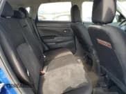 ✅ 2015 Mitsubishi Outlander SE • VIN: 4A4AR4AUXFE022126 • Lot: 69266195. Wystawiony na Copart z przebiegiem 98 938 mil. Bezpłatny archiwum sprzedaży aukcyjnych z USA i szczegółowy raport historii pojazdu na DreamBid. Zdjęcie 11.