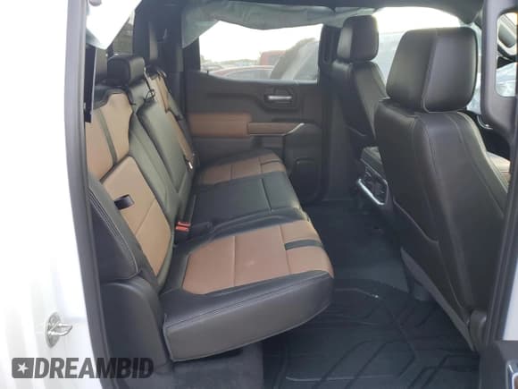 ✅ 2019 Chevrolet Silverado 1500 High Country • VIN: 3GCUYHEDXKG172569 • Lot: 78493004. Wystawiony na Copart z przebiegiem 37 846 mil. Bezpłatny archiwum sprzedaży aukcyjnych z USA i szczegółowy raport historii pojazdu na DreamBid. Zdjęcie 10.