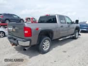 ✅ 2012 Chevrolet Silverado 2500HD LT • VIN: 1GC1KXC80CF195897 • Лот: 42647525. Опубликован ранее на IAAI с пробегом 201 232 миль. Бесплатный доступ к архиву аукционных продаж из США и подробный отчёт об истории автомобиля на DreamBid. Изображение 4.