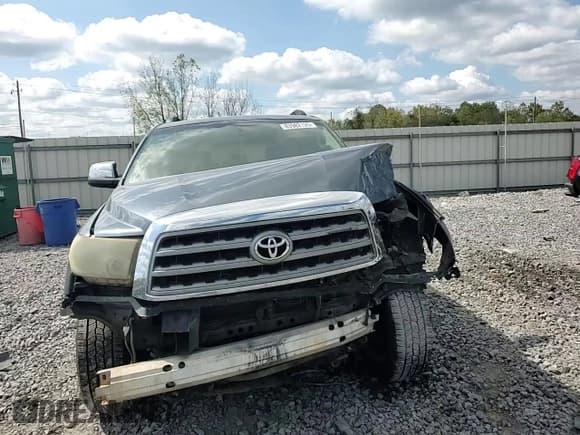 ✅ 2008 Toyota Sequoia Limited • VIN: 5TDBY68A08S001675 • Лот: 83982125. Опубликован ранее на Copart с пробегом 217 903 миль. Бесплатный доступ к архиву аукционных продаж из США и подробный отчёт об истории автомобиля на DreamBid. Изображение 14.