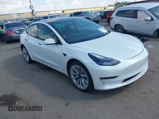 ✅ 2022 Tesla Model 3 Long Range • VIN: 5YJ3E1EB7NF254148 • Lot: 43371010. Wystawiony na IAAI z przebiegiem 51 141 mil. Bezpłatny archiwum sprzedaży aukcyjnych z USA i szczegółowy raport historii pojazdu na DreamBid. Zdjęcie 1.