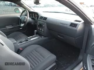 ✅ 2012 Dodge Challenger R/T Plus • VIN: 2C3CDYBT0CH204244 • Lot: 41751794. Wystawiony na IAAI z przebiegiem 116 620 mil. Bezpłatny archiwum sprzedaży aukcyjnych z USA i szczegółowy raport historii pojazdu na DreamBid. Zdjęcie 5.