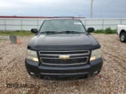 ✅ 2007 Chevrolet Suburban Commercial • VIN: 3GNGK26K77G308843 • Lot: 63867775. Wystawiony na Copart z przebiegiem 164 090 mil. Bezpłatny archiwum sprzedaży aukcyjnych z USA i szczegółowy raport historii pojazdu na DreamBid. Zdjęcie 5.