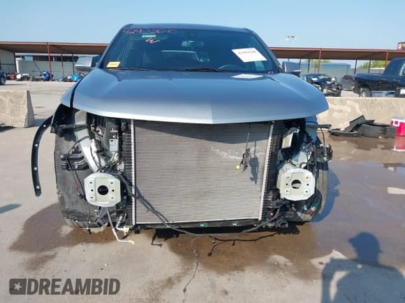 ✅ 2023 Chevrolet Traverse LT Cloth • VIN: 1GNERGKW6PJ118636 • Лот: 42903640. Опубликован ранее на IAAI с пробегом 40 428 миль. Бесплатный доступ к архиву аукционных продаж из США и подробный отчёт об истории автомобиля на DreamBid. Изображение 13.