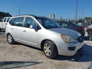 ✅ 2008 Kia Rondo EX • VIN: KNAFG526887177657 • Lot: 43744538. Wystawiony na IAAI z przebiegiem 172 513 mil. Bezpłatny archiwum sprzedaży aukcyjnych z USA i szczegółowy raport historii pojazdu na DreamBid. Zdjęcie 1.