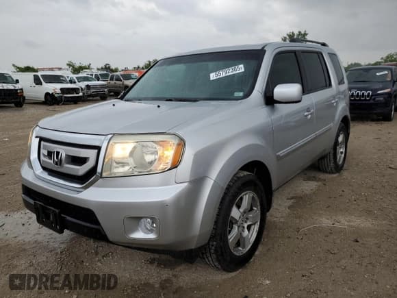 ✅ 2010 Honda Pilot EX-L • VIN: 5FNYF3H6XAB008671 • Lot: 55792305. Listed on Copart with 206,040 mi. Free auction sales archive from the USA and detailed vehicle history report at DreamBid. Image 1.